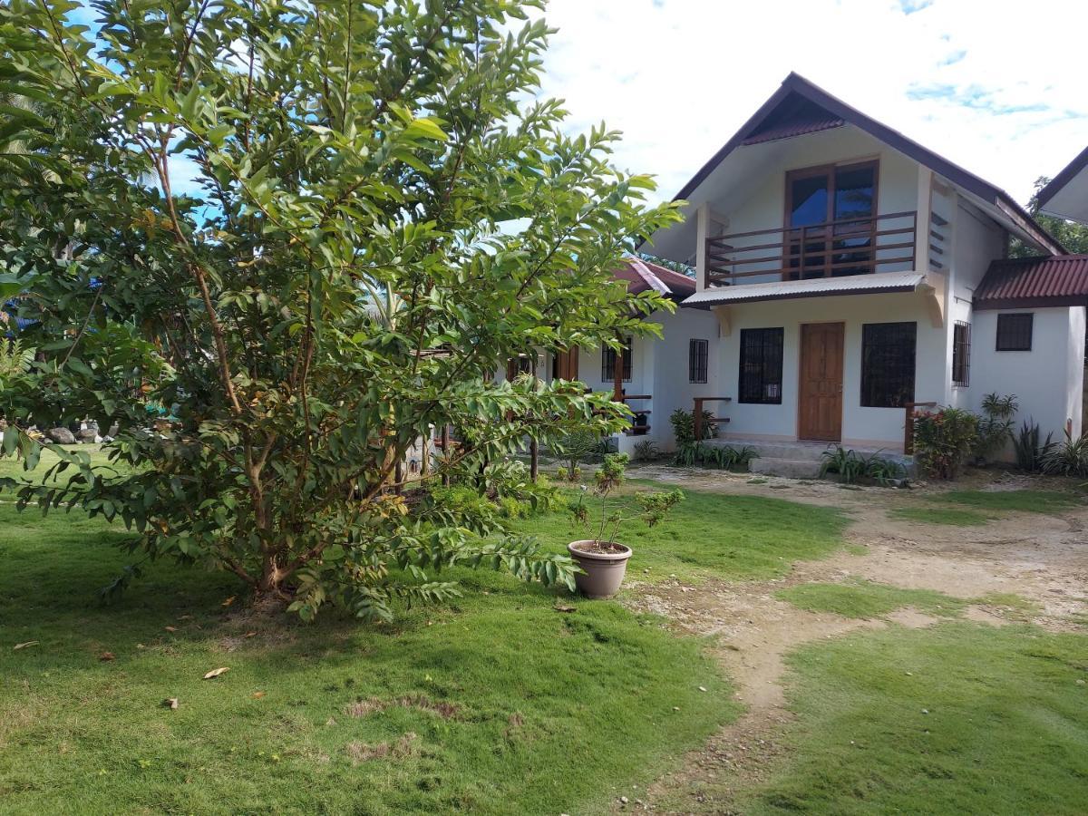 Gardenview Homestay Siargao 제너럴 루나 외부 사진