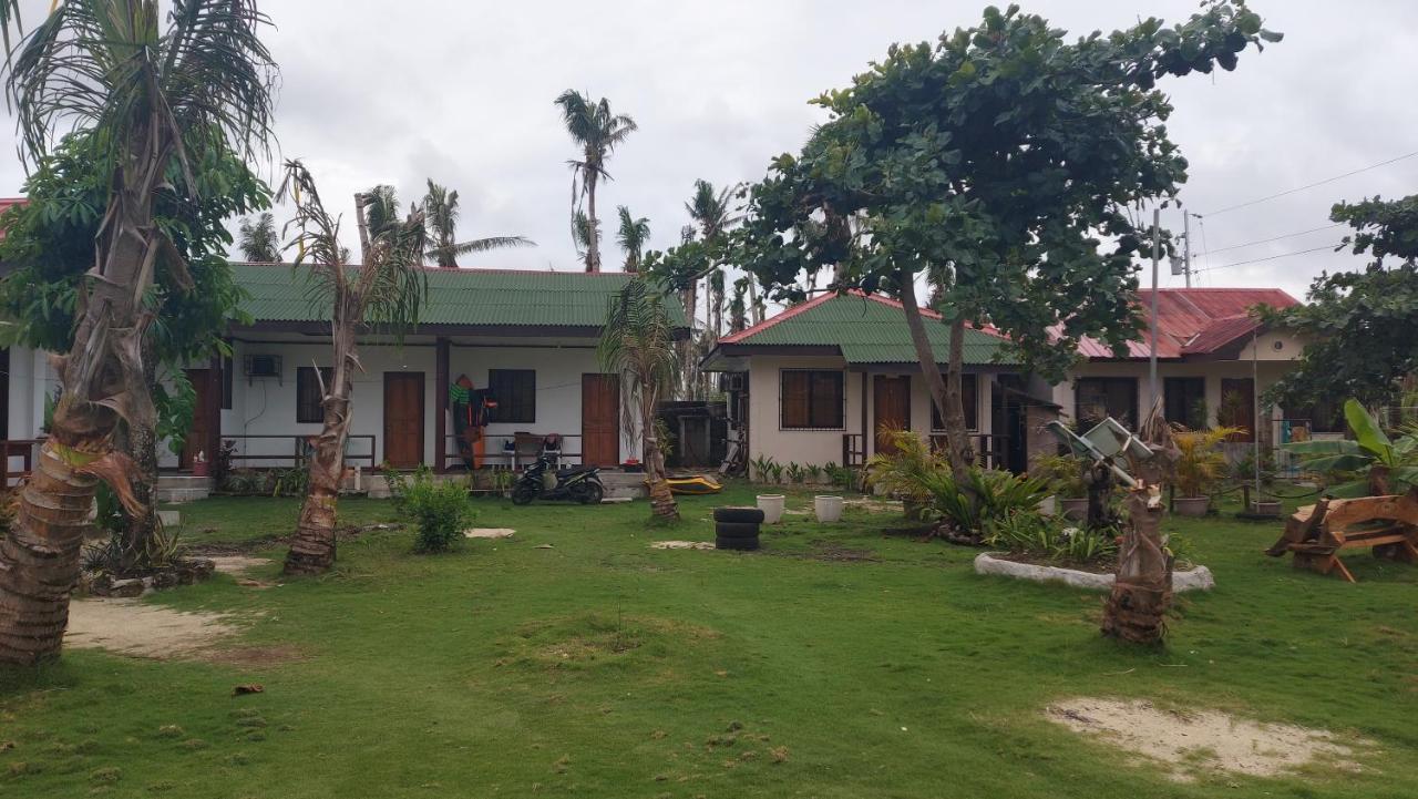 Gardenview Homestay Siargao 제너럴 루나 외부 사진
