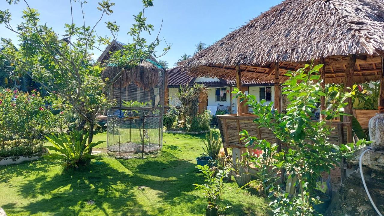 Gardenview Homestay Siargao 제너럴 루나 외부 사진